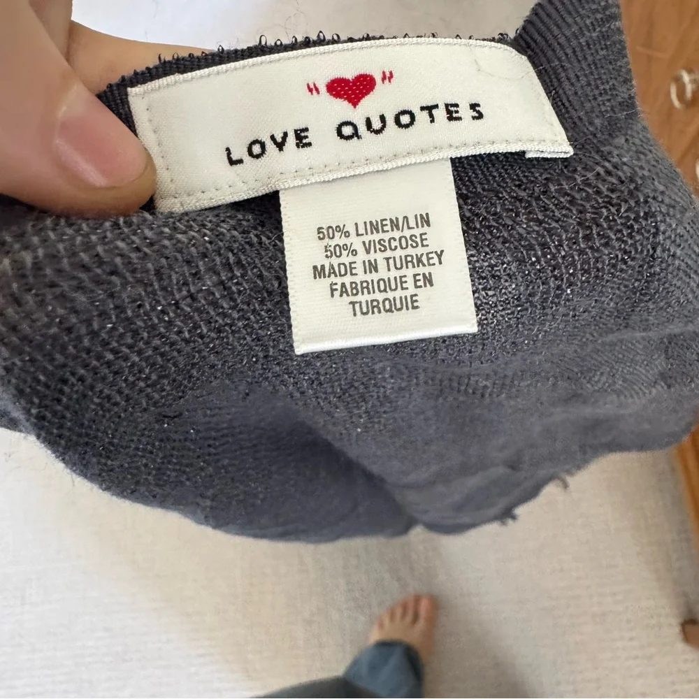 Love Quotes Gray linen sparkle Scarf - Picture 2 of 4